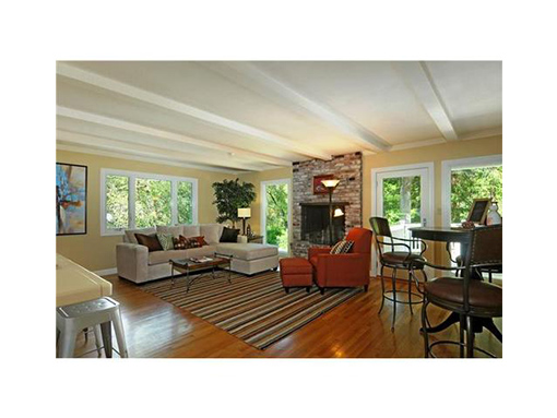 ロスアルトスヒルズ/一戸建て 4br 3.5ba 287㎡/ 8,950/月 サンフランシスコ・サンノゼでの賃貸物件をお探しなら